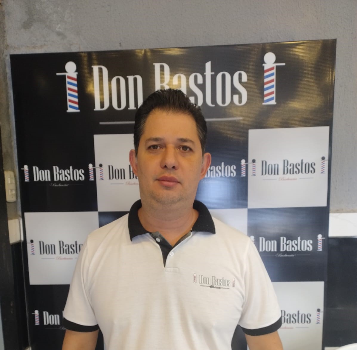 Barbeiro Felipe (Don Bastos)